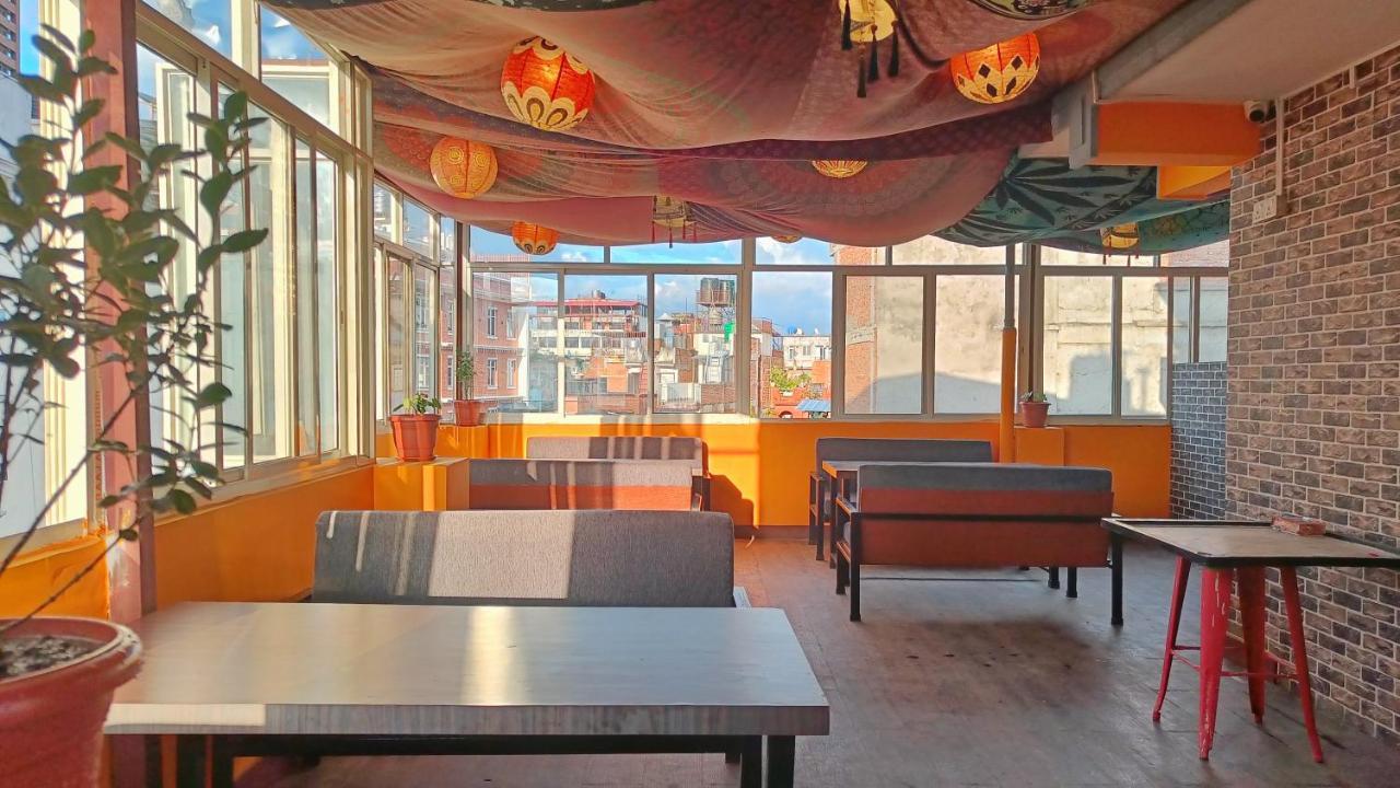 Bodhi Tree Hostel Катманду Екстериор снимка